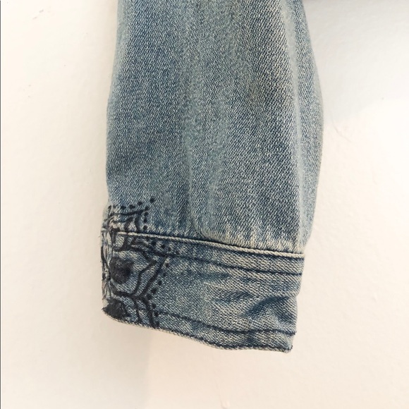 Custom Jackets - Picture 5 of 8